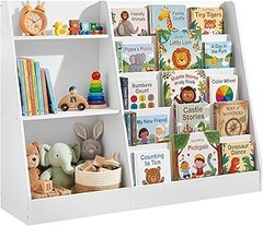 Tamaños ideales de estanterías bajas para niños según su edad